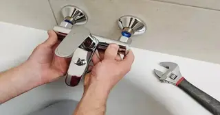 Установка смесителя в Кохме в октябре